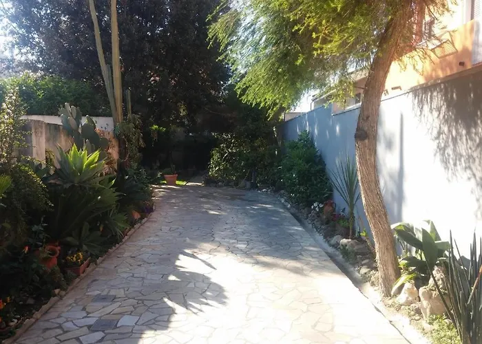 Cla House * Assemini